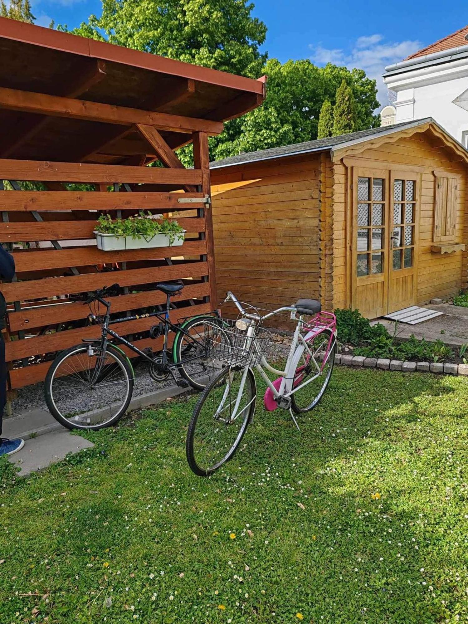 Rozina Apartman Mosonmagyaróvár Exterior foto